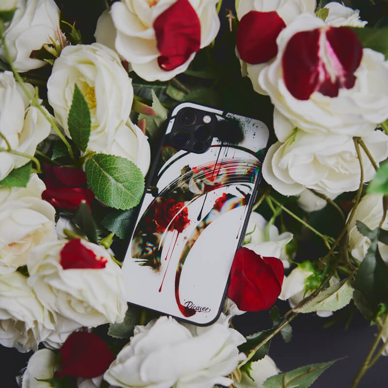 Pokrowiec na telefon komórkowy z motywem Roses white
